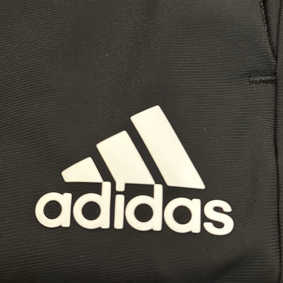 New ADIDAS Light weight / Thin Golf Essential Joggers in Black - Picture 10 of 14